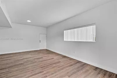 1021 NW 1st St #206, Miami, FL 33128 - Photo 7