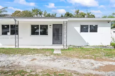 1061 NW 108 Ter #1061, Miami, FL 33168 - Photo 5