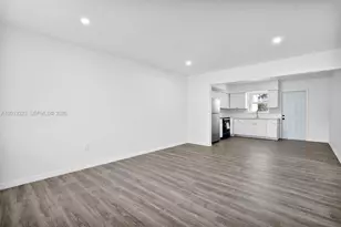 1061 NW 108th Terrace, Miami, FL 33168 - Photo 7