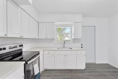 1061 NW 108 Ter #1061, Miami, FL 33168 - Photo 19