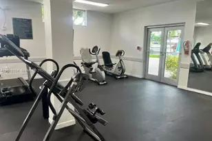 2841 NE 163rd St, North Miami Beach, FL 33160 - Photo 25