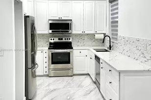 721 NW 170th Terrace, Pembroke Pines, FL 33028 - Photo 1