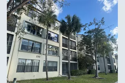 2312 S Cypress Bend Dr #107, Pompano Beach, FL 33069 - Photo 23