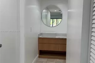2312 S Cypress Bend Dr, Pompano Beach, FL 33069 - Photo 15