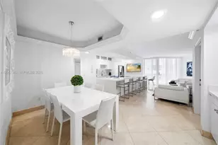 4775 Collins Ave, Miami Beach, FL 33140 - Photo 11