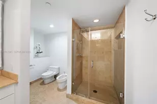 4775 Collins Ave, Miami Beach, FL 33140 - Photo 19