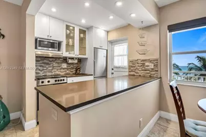 901 S Surf Rd #404, Hollywood, FL 33019 - Photo 3