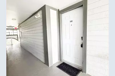 468 NE 206th Ln #212, Miami, FL 33179 - Photo 15