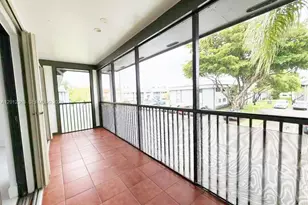 468 NE 206th Ln, Miami, FL 33179 - Photo 13