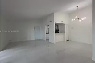 468 NE 206th Ln, Miami, FL 33179 - Photo 3