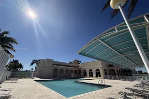 1045 NW 126th Pl, Miami, FL 33182 - Photo 15