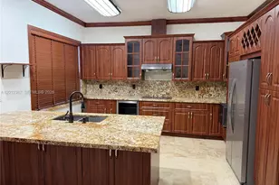 2115 NE 40th Ave, Homestead, FL 33033 - Photo 9