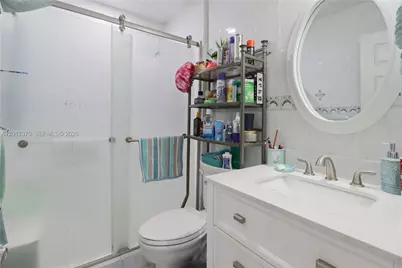 3859 SW 99th Ave #8, Miami, FL 33165 - Photo 15