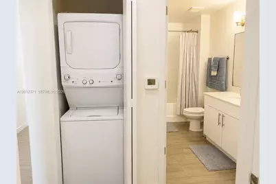 1776 Polk St #505, Hollywood, FL 33020 - Photo 11