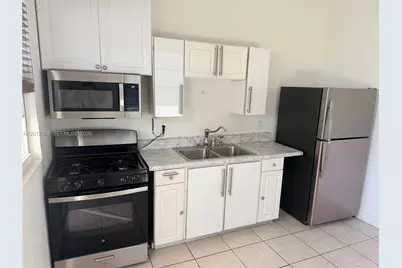 3620 NW 19th St #3, Miami, FL 33125 - Photo 3