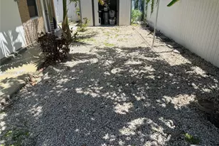 3620 NW 19th St, Miami, FL 33125 - Photo 9