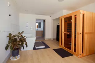 1155 NE 126th St, North Miami, FL 33161 - Photo 11