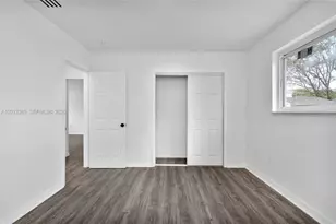1061 NW 108th Terrace, Miami, FL 33168 - Photo 3