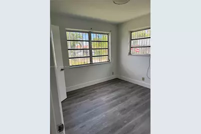 2620 SW 53rd Ave, West Park, FL 33023 - Photo 5