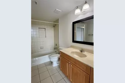 2600 SW 27th Ave #902, Miami, FL 33133 - Photo 9
