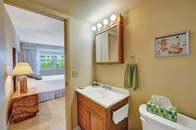 250 181st Dr #214, Sunny Isles Beach, FL 33160 - Photo 33