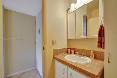 250 181st Dr #214, Sunny Isles Beach, FL 33160 - Photo 37