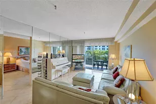 250 181 Dr, Sunny Isles Beach, FL 33160 - Photo 9