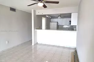 4670 W 13th Ln, Hialeah, FL 33012 - Photo 9