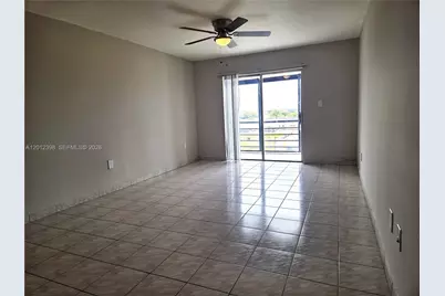 4670 W 13th Ln #507, Hialeah, FL 33012 - Photo 9