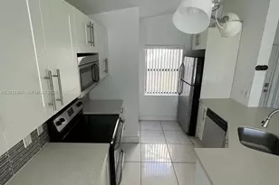 9999 Summerbreeze Dr, Sunrise, FL 33322 - Photo 3