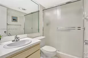 3091 N Course Dr, Pompano Beach, FL 33069 - Photo 17