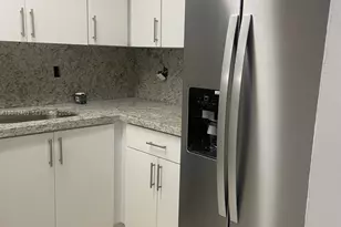 8990 SW 24th St, Miami, FL 33165 - Photo 5