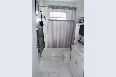 15639 Spring Line Ln, Fort Myers, FL 33905 - Photo 3