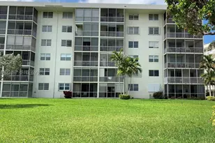 3020 Marcos Dr, Aventura, FL 33160 - Photo 29