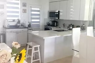 3020 Marcos Dr, Aventura, FL 33160 - Photo 9