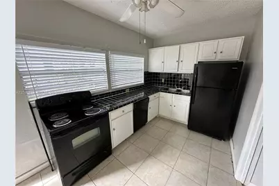 2443 Cleveland St #2, Hollywood, FL 33020 - Photo 1