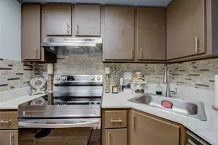 3149 Riverside Dr, Coral Springs, FL 33065 - Photo 23