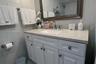 1801 S Ocean Dr, Hallandale Beach, FL 33009 - Photo 15