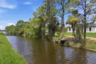 1032 Candlelight Dr, Other City - In The State Of Florida, FL 33974 - Photo 47