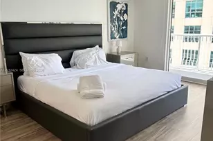 1200 Brickell Bay Dr, Miami, FL 33131 - Photo 3
