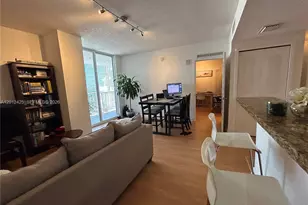 170 SE 14th St, Miami, FL 33131 - Photo 7
