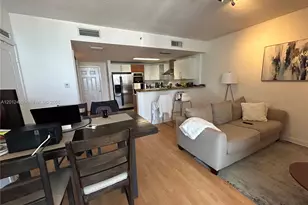 170 SE 14th St, Miami, FL 33131 - Photo 5