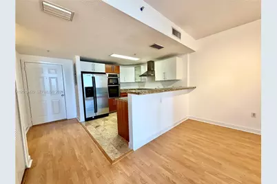 170 SE 14th St #2906, Miami, FL 33131 - Photo 7