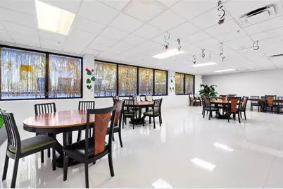 1621 Collins Ave #PH1002, Miami Beach, FL 33139 - Photo 39