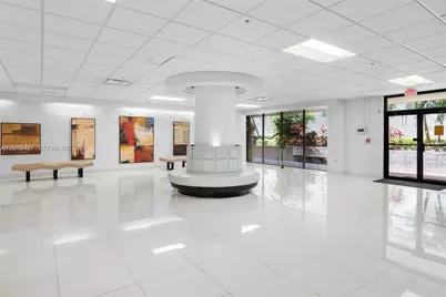 1621 Collins Ave #PH1002, Miami Beach, FL 33139 - Photo 37