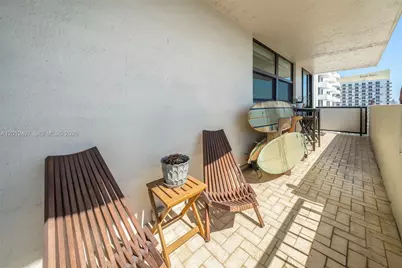 1621 Collins Ave #PH1002, Miami Beach, FL 33139 - Photo 23