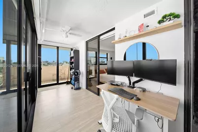 1621 Collins Ave #PH1002, Miami Beach, FL 33139 - Photo 15