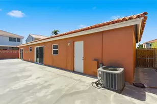 164 NW 85th Ct, Miami, FL 33126 - Photo 31