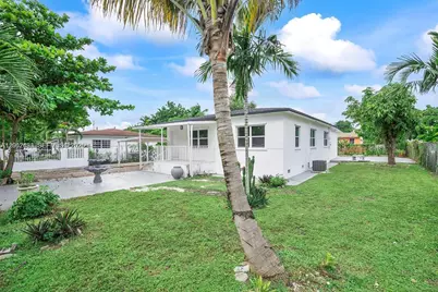 1169 NW 114th St, Miami, FL 33168 - Photo 13