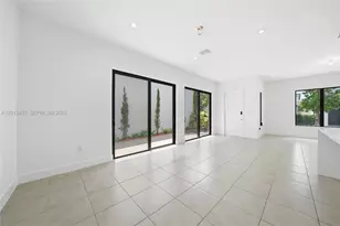 4356 NW 80th Ave, Doral, FL 33166 - Photo 13